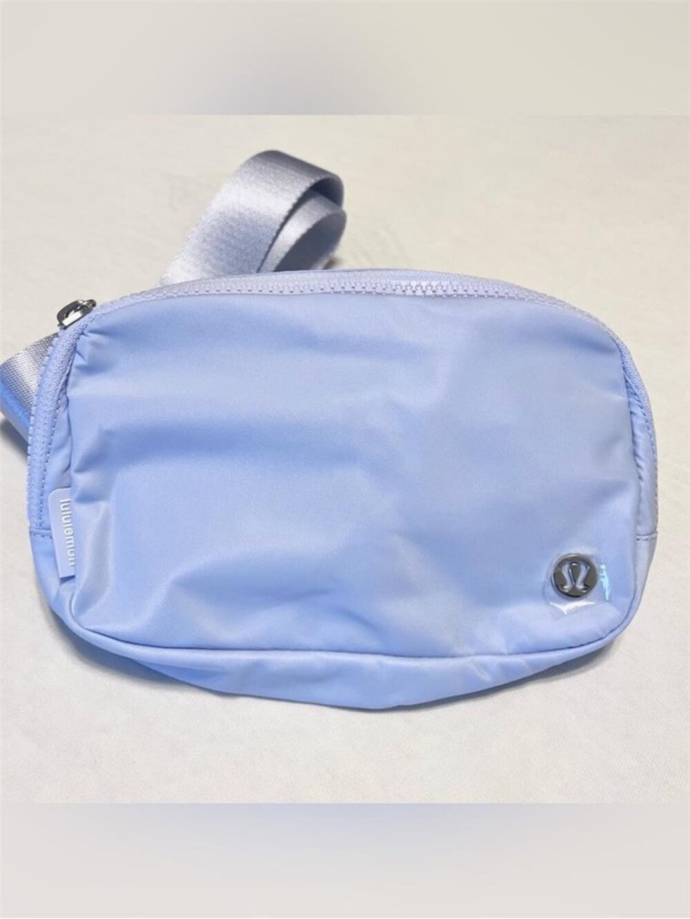 💙lululemon athletica pastel blue everywhere belt bag💙 NWT & 1L